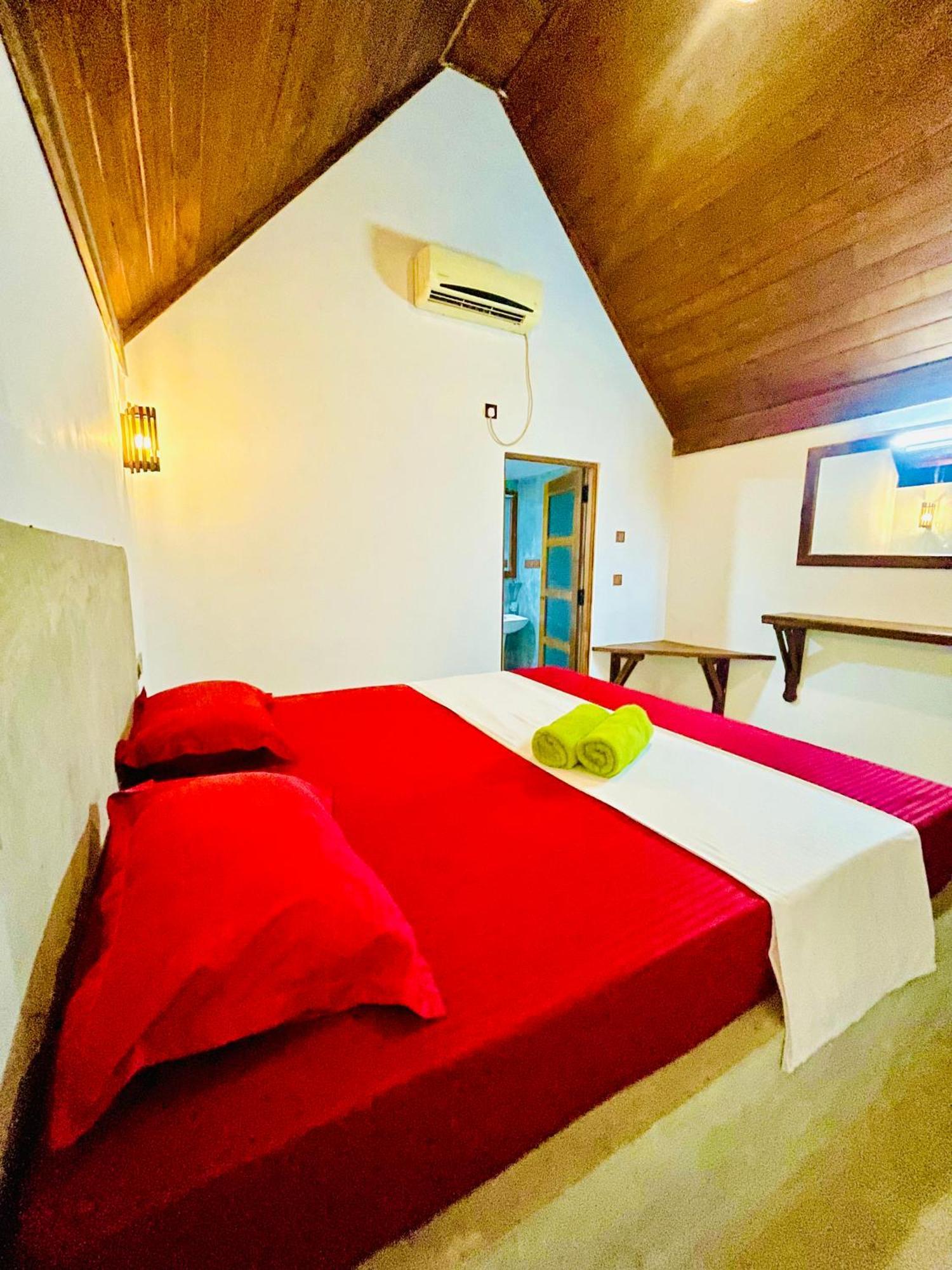 Udawalawa Safari House Hotel Udawalawe Ngoại thất bức ảnh