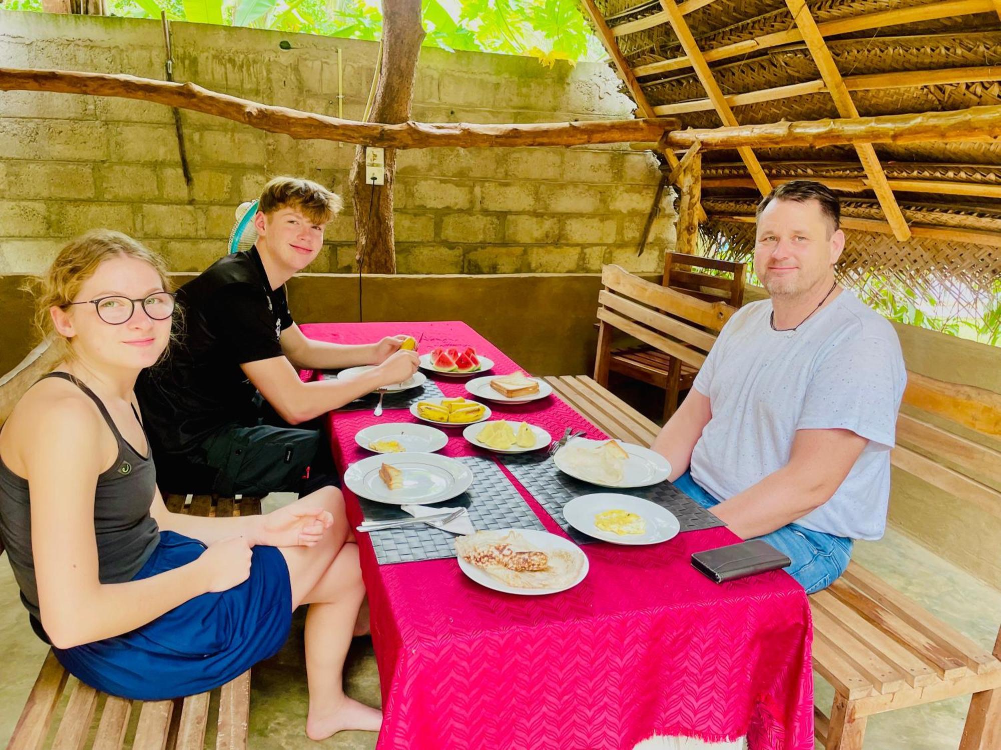Udawalawa Safari House Hotel Udawalawe Ngoại thất bức ảnh